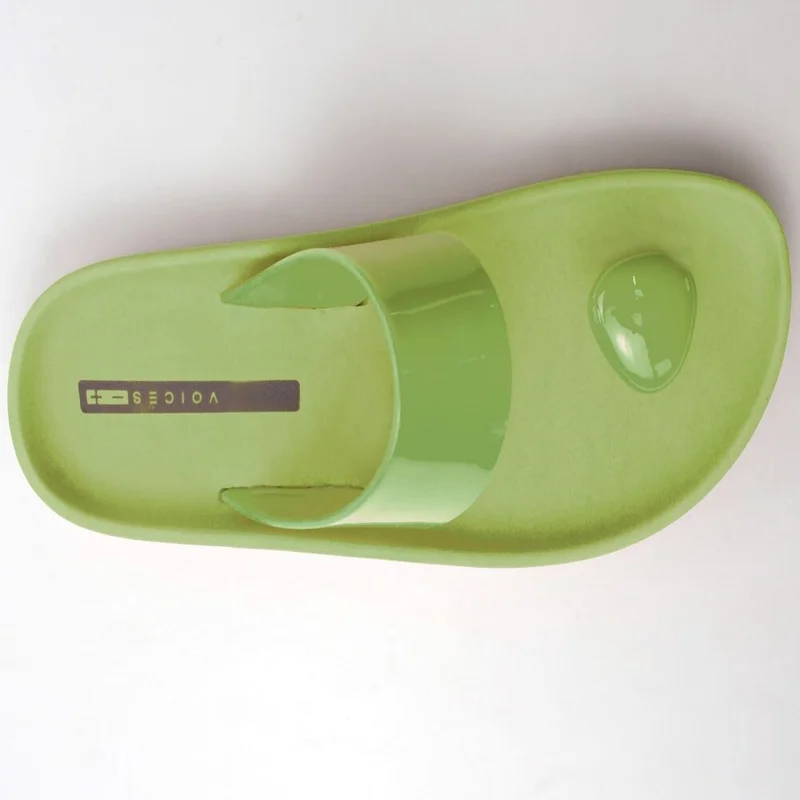 فويسيز Voices Women'S Flip Flops, Smooth Stone - 004.00006, Color - Green