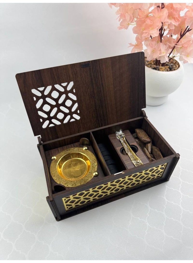 Samrix The fumigation set is a special fumigation box that is easy to move and transport. Inside it are 5 grams of oud, a bag of charcoal, tongs, and a portable incense burner. - Image 1