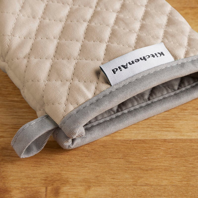 KitchenAid Asteroid Mini Oven Mitt  5.5""x8""  Milkshake 2 Count - Image 3