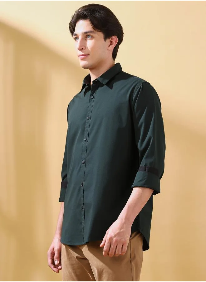 Dennis Lingo Men's Bottle Green Cotton Blend Solid Button Down Regular Fit Shirt