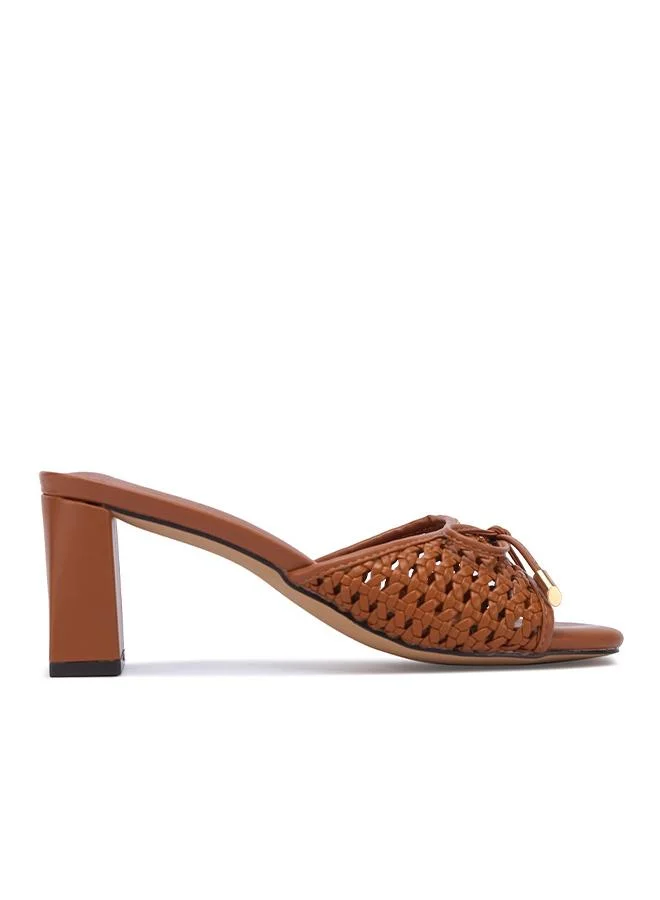 فايور Stylish Lattice-Detail Heeled Sandal CD 021