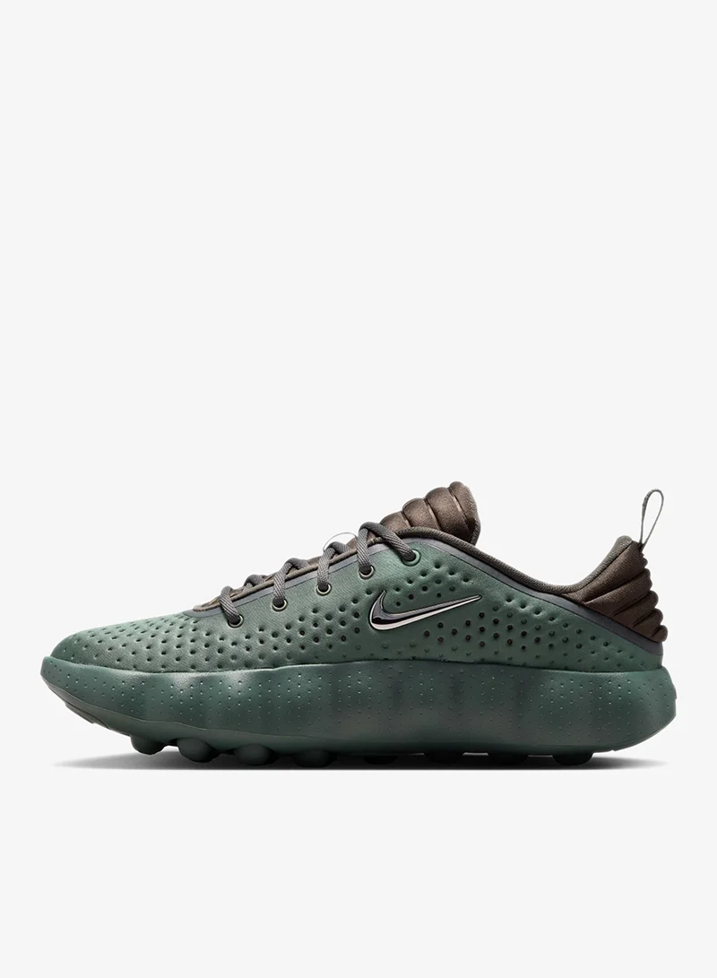 Nike MIND 002
