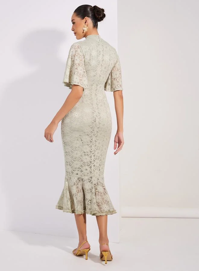 Styli Styli Lace Insert Fishtail Hem Bodycon Midi Dress