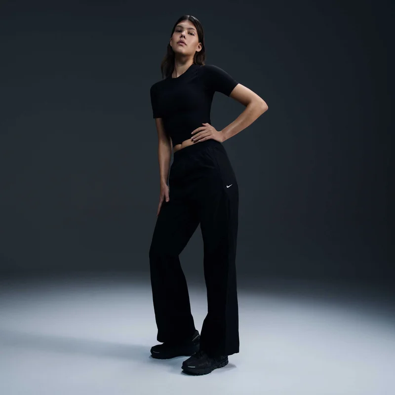Nike Black Women's Windrunner Wide Leg Pants for Women | Best Price UAE