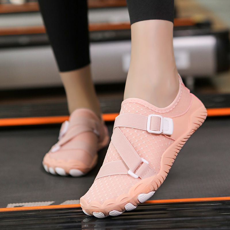 Soft-soled indoor fitness shoes for men and women non-slip yoga squat running rope skipping shoes shock absorption swimming trail shoes 101-lotus root powder ultra-light shock-absorbing non-slip soft bottom 