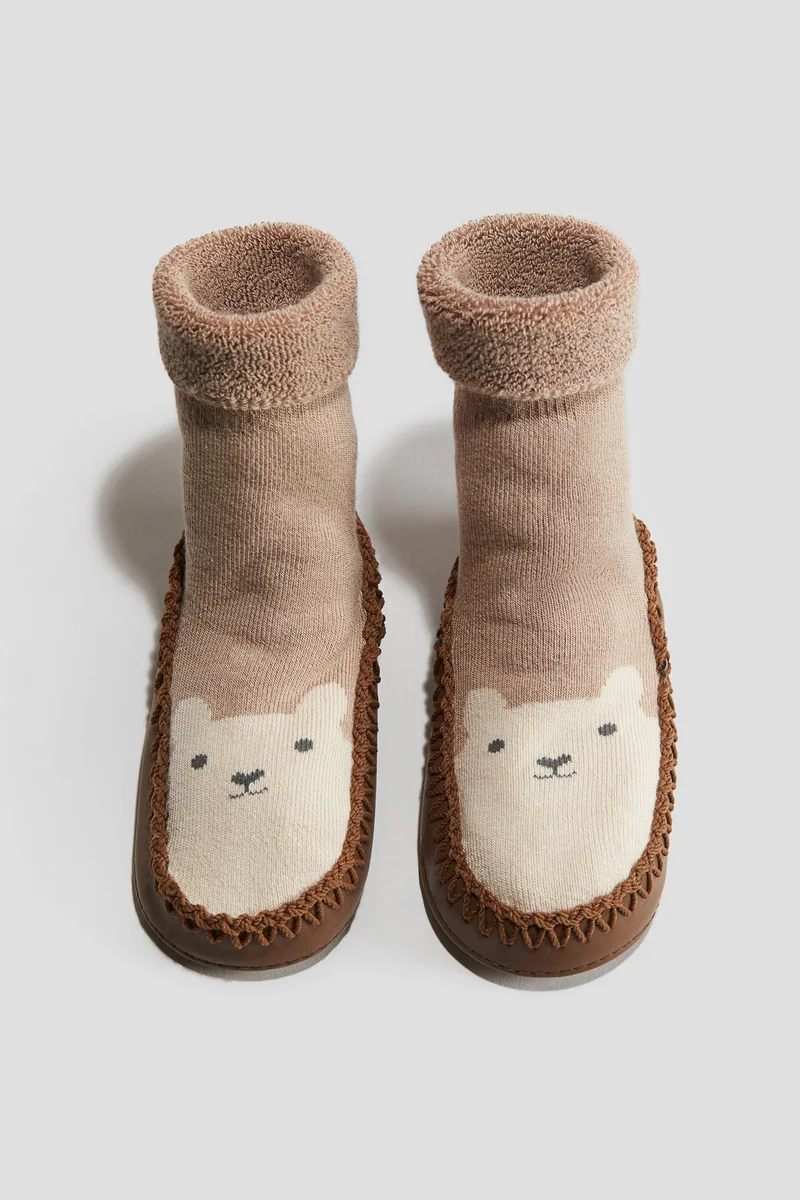 اتش اند ام Moccasins