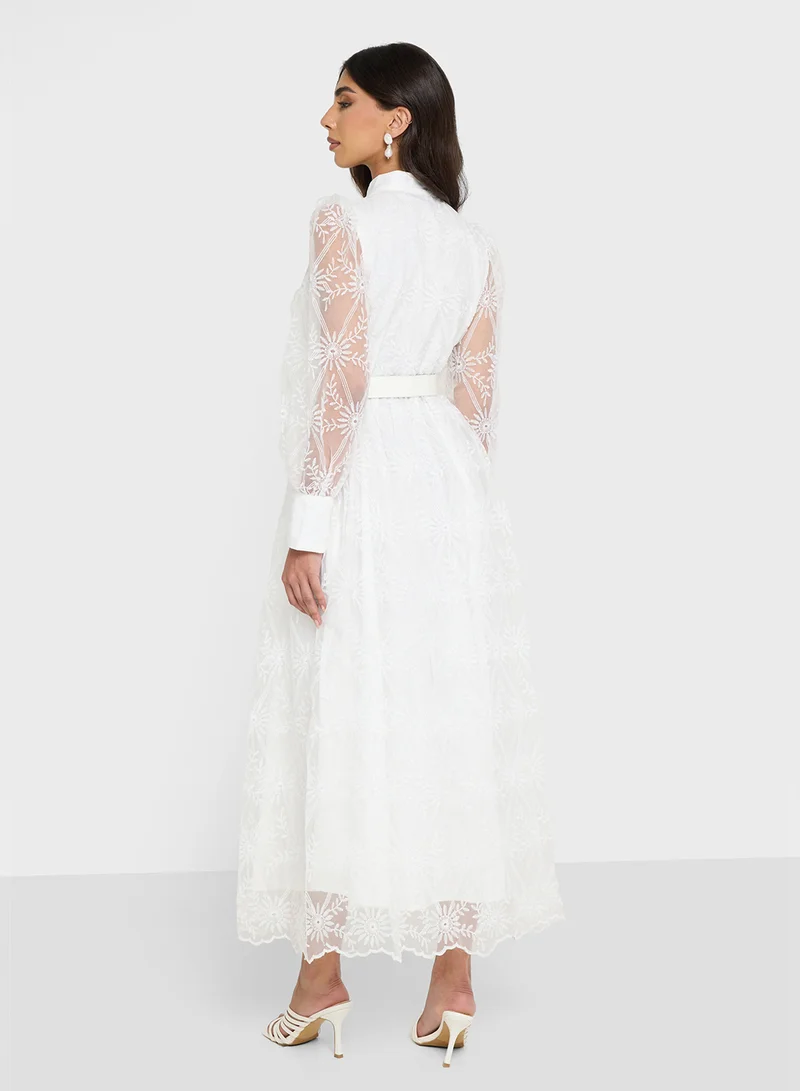 خزانة Lace Dress