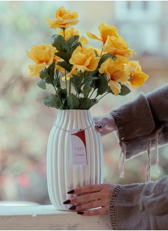 Calda Customizable Handmade Vase – Personalized Pottery for Luxury Interiors  - Image 3