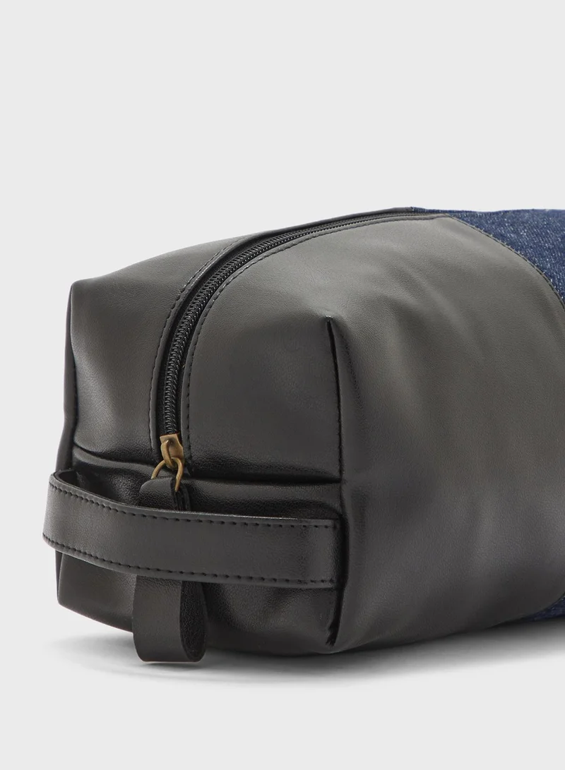 Seventy Five Men's Travels Wash Bag