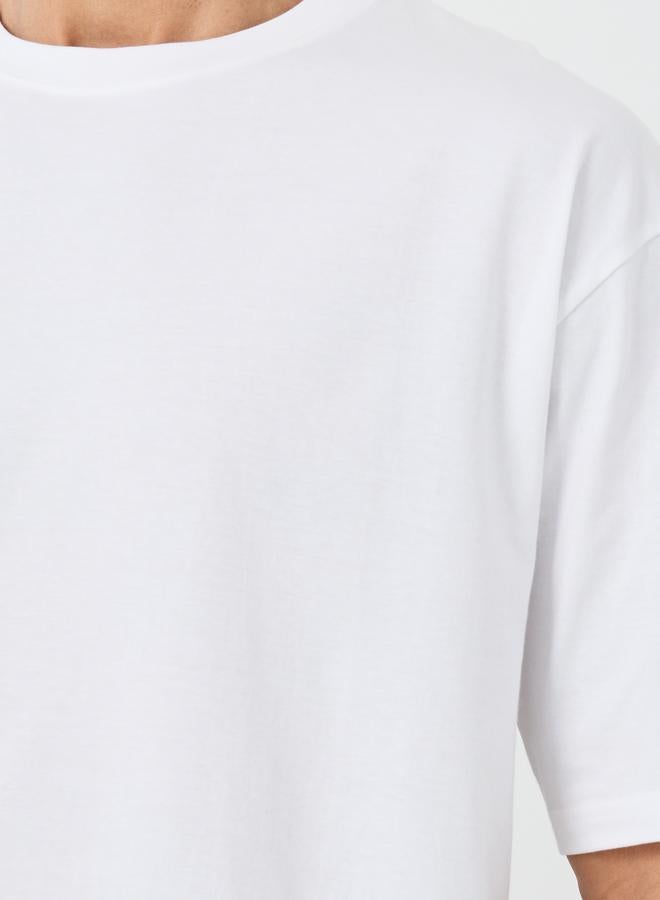 Styli Pack of 3 - Solid Crew Neck Cotton Oversized T-Shirt - Image 4