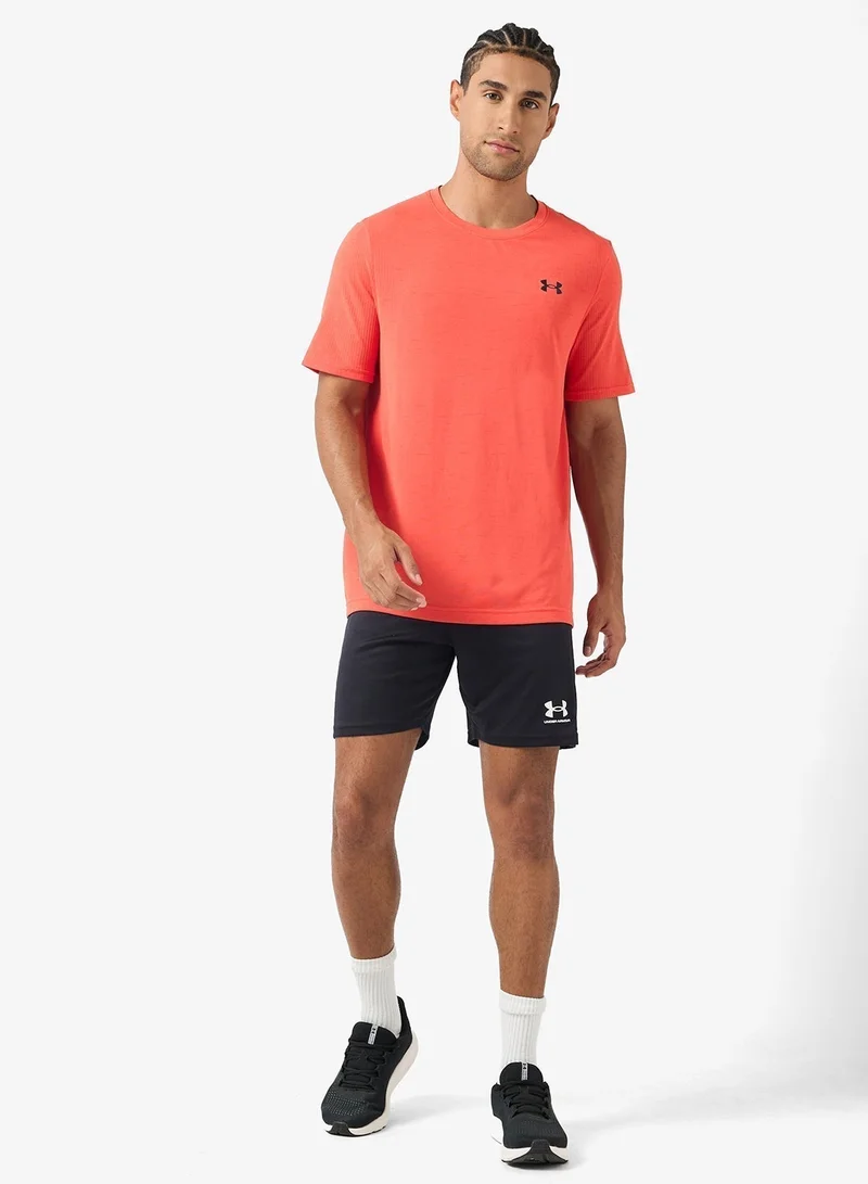 اندر ارمر فانيش تي شيرت بدون خياطة