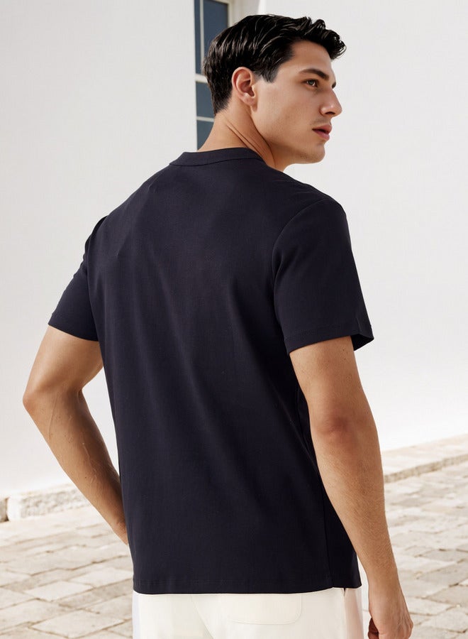 سبلاش فيڤ تيشيرت بياقة هينلي بقصة عادية - Image 3