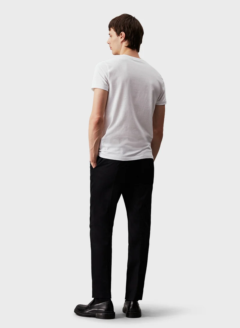 كالفن كلاين Logo V-Neck T-Shirt