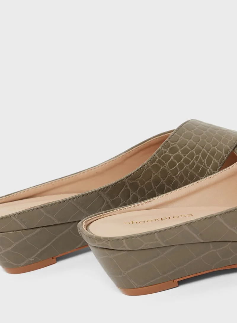 shoexpress Cross Strap Wedge Sandal
