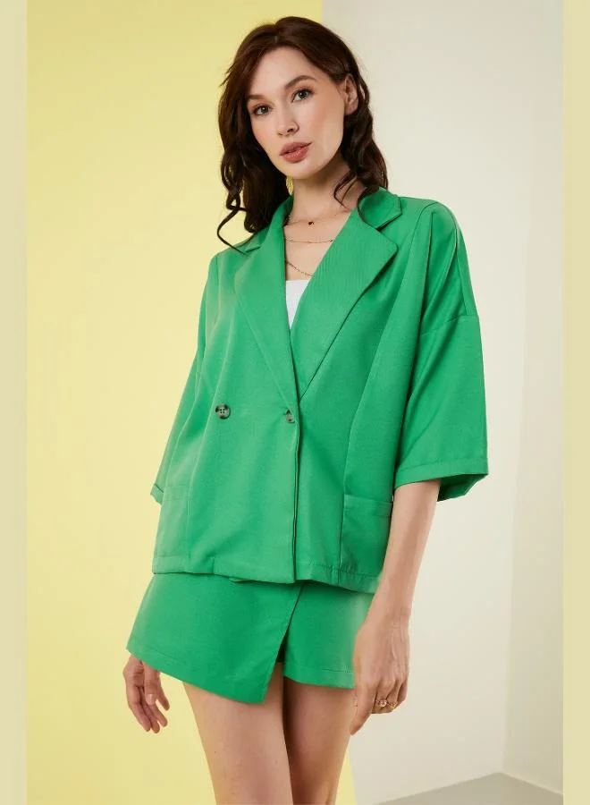 ليلا جاكيت كلاسيك نسائي بأزرار مزدوجة وأكمام تروفاكار بقصة مريحة وجيوب