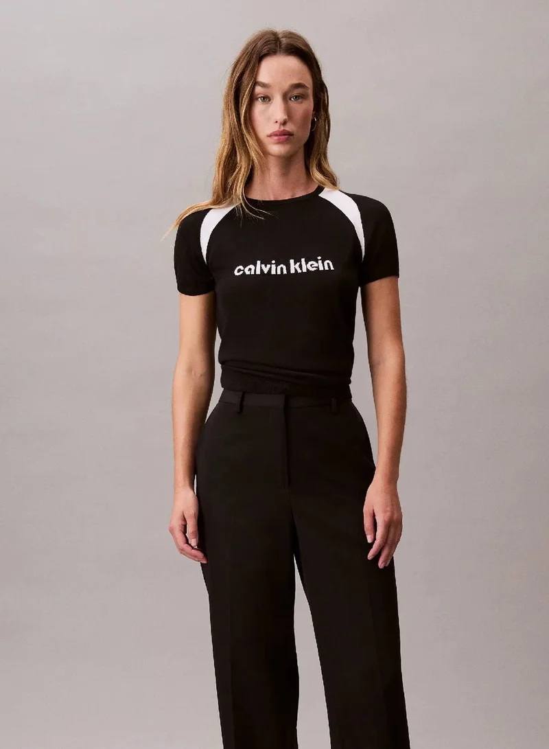 Contrast Logo Graphic Slim T-Shirt