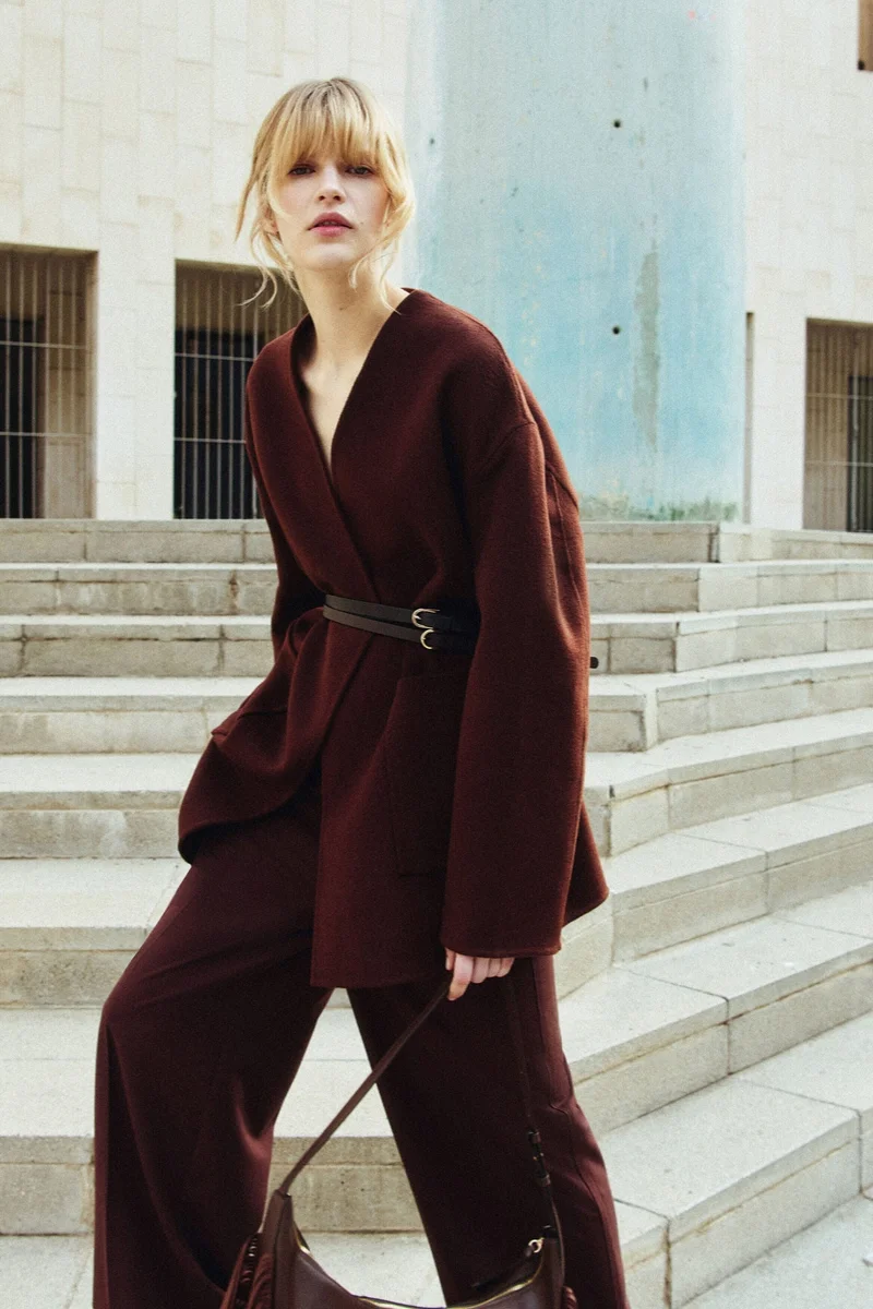 اتش اند ام معطف مصنوع يدوياً من مزيج الصوف