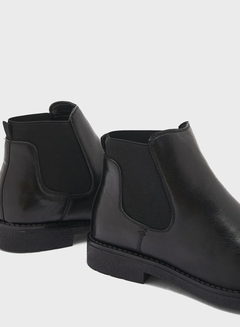 Robert Wood Chelsea Ankle Boots