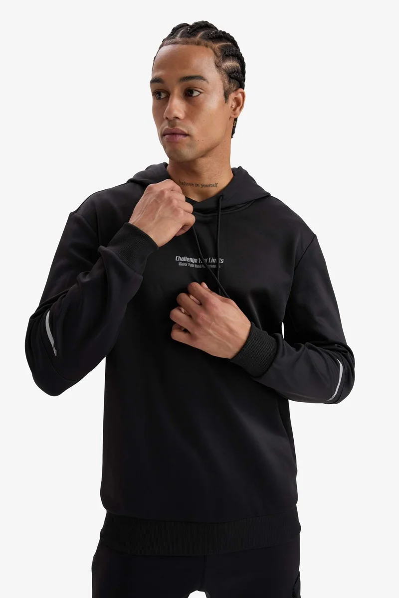 ديفاكتو Standard Fit Long Sleeve Sports Hoodie