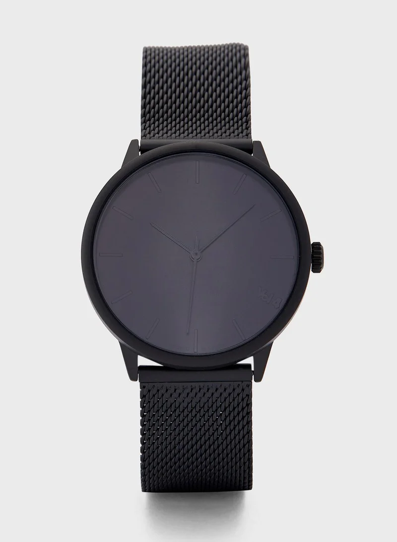 CHPO The Nuge Analog Watch