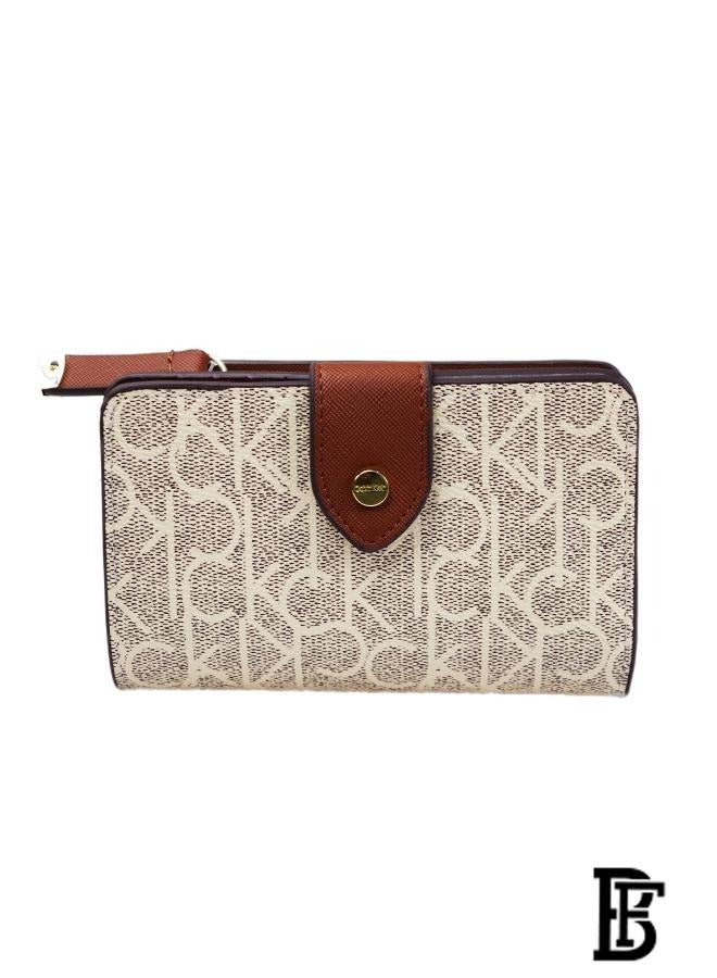 Women Wallet By Calvin Klein ckw2 - Image 3