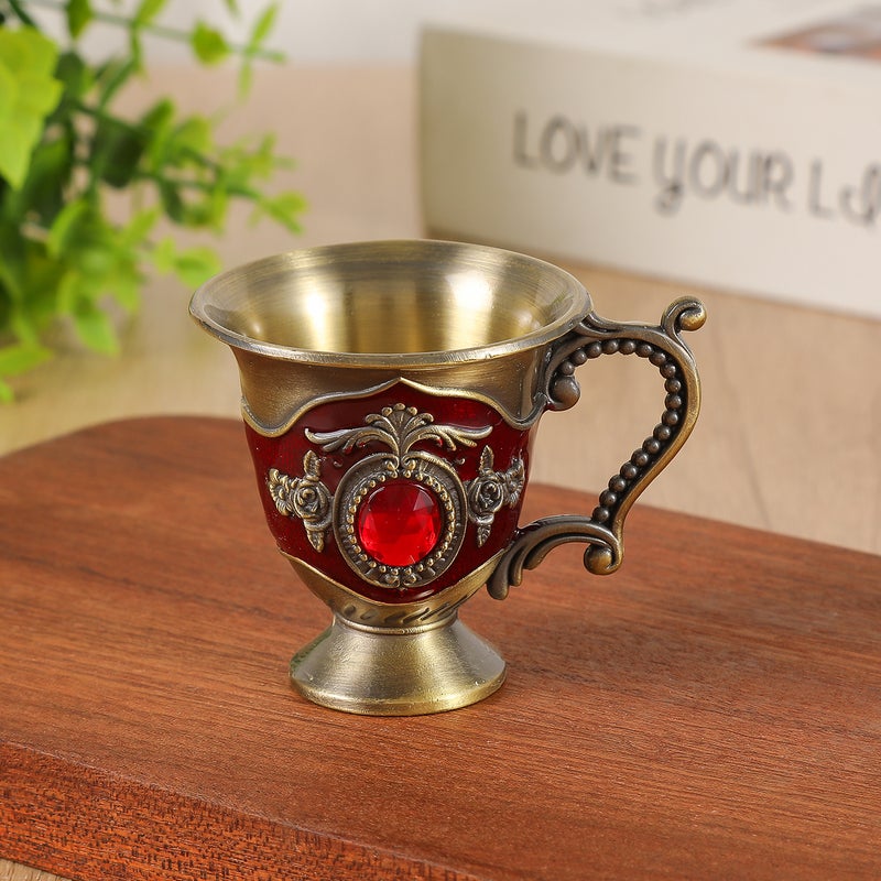 ضوء الفاخرة الرجعية المعادن Baijiu كأس ، ثلاثي الأبعاد نمط الأحجار الكريمة الديكور المنزل مأدبة الإبداعية النبيذ تذوق إناء - Image 1