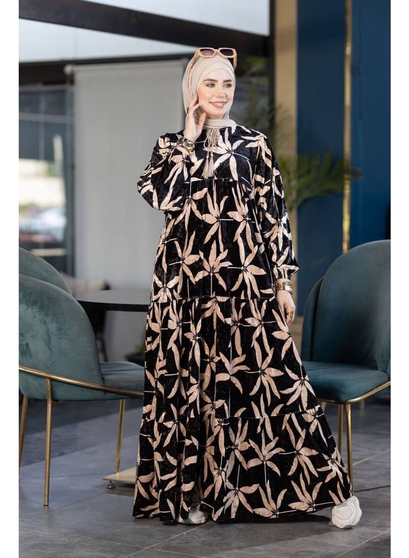 دريس نسائي قطيفة مشجر أنيق – تصميم محتشم ومريح بخامة بسكوته فاخرة – إطلالة شتوية أنثوية تناسب الخروج اليومي والمناسبات - Image 2