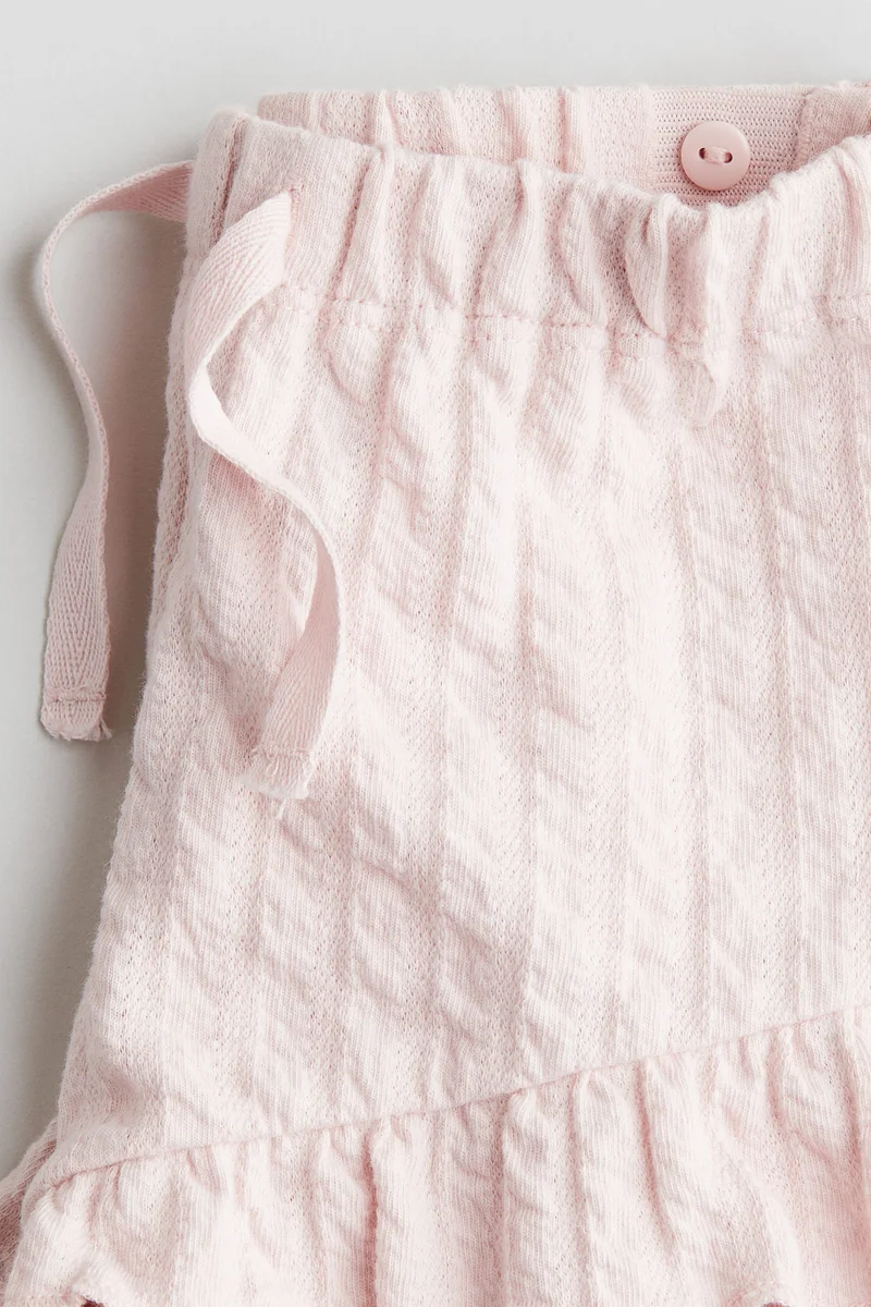 H&M Frill-trimmed shorts