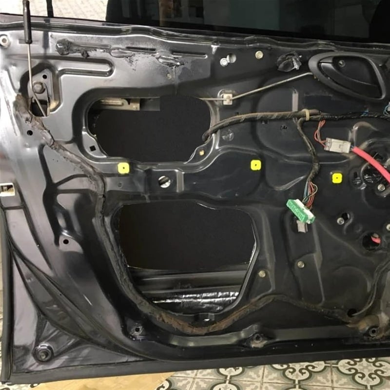 وسائد عازلة حرارية للسيارات من نوع Heat Shield Automotive، مقاس 30*50 سم، بسماكات 6/8/10 مم، مصنوعة من القطن، لعزل الصوت والحرارة داخل المحرك والهيكل الخارجي للسيارة، وللحد من الضوضاء (9 قطع، مقاس كل قطعة 30*50*0.8 سم). - Image 5