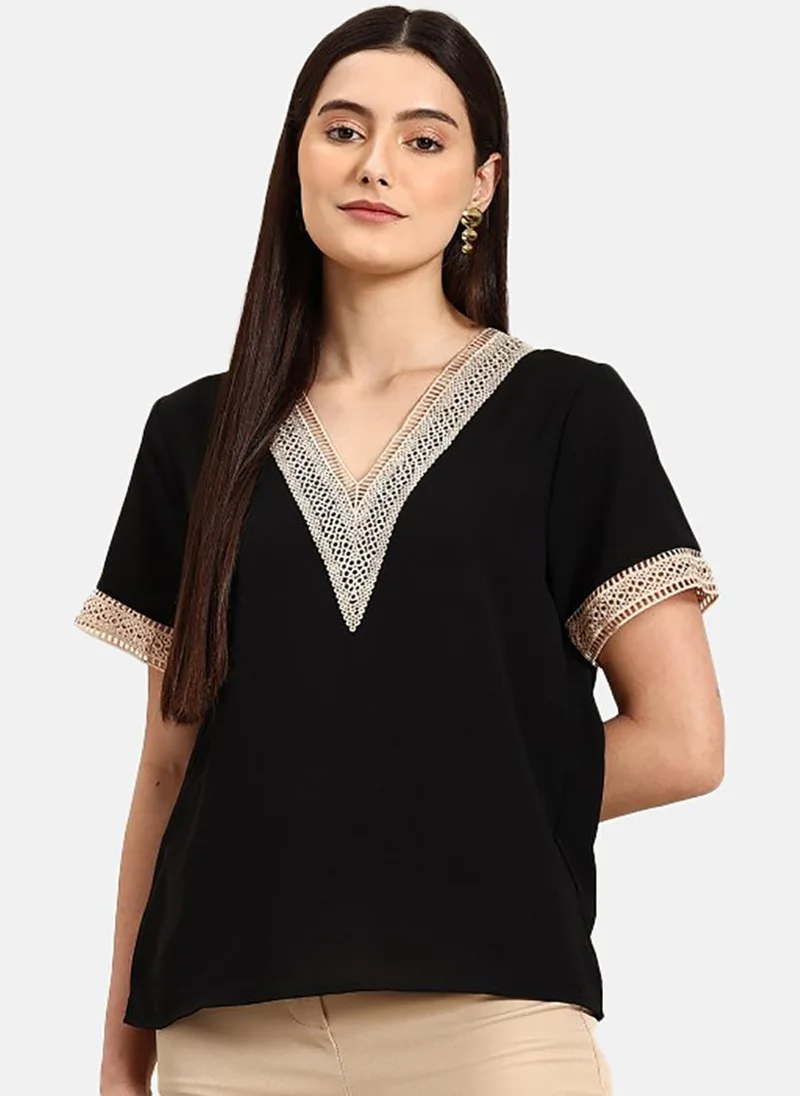 يونيكي Black Solid Short Sleeve V Neck Tunics