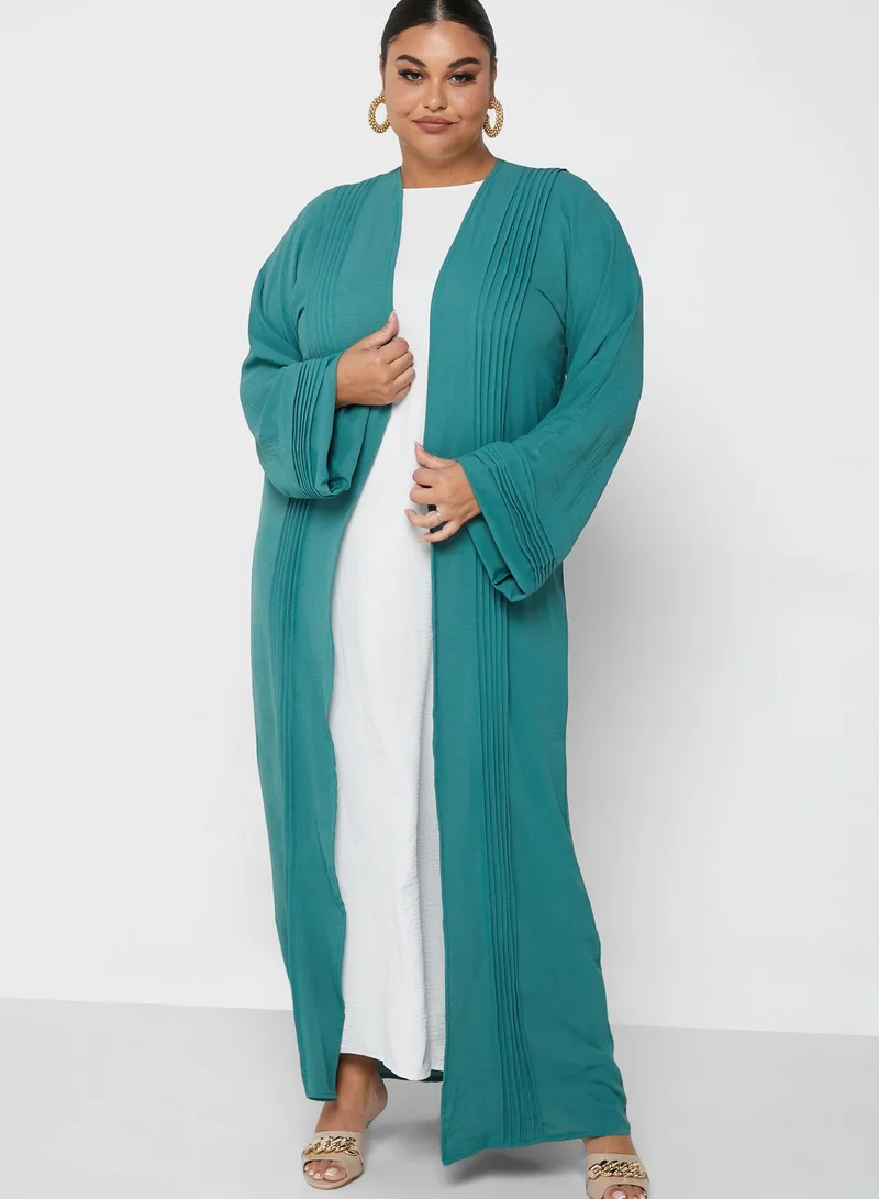 Hayas Closet Curve Pleated Contrast Detail Abaya