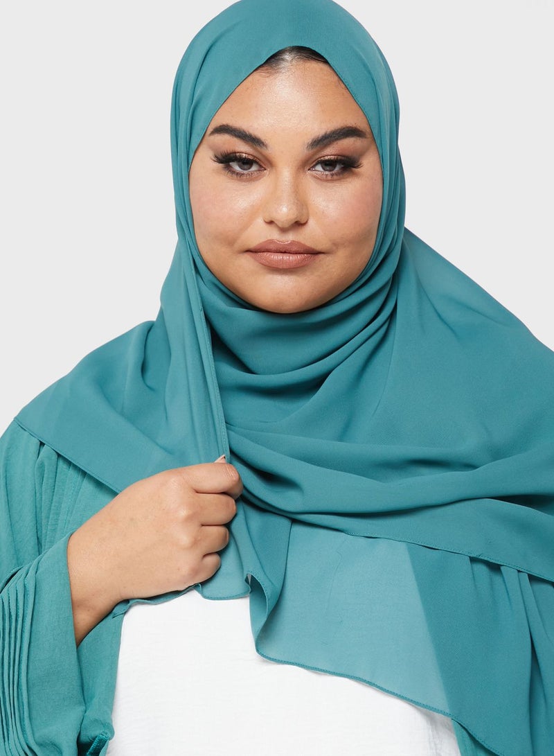 هيا كلوزيت كيرف عباية بكسرات وتفاصيل ملونة - Image 3