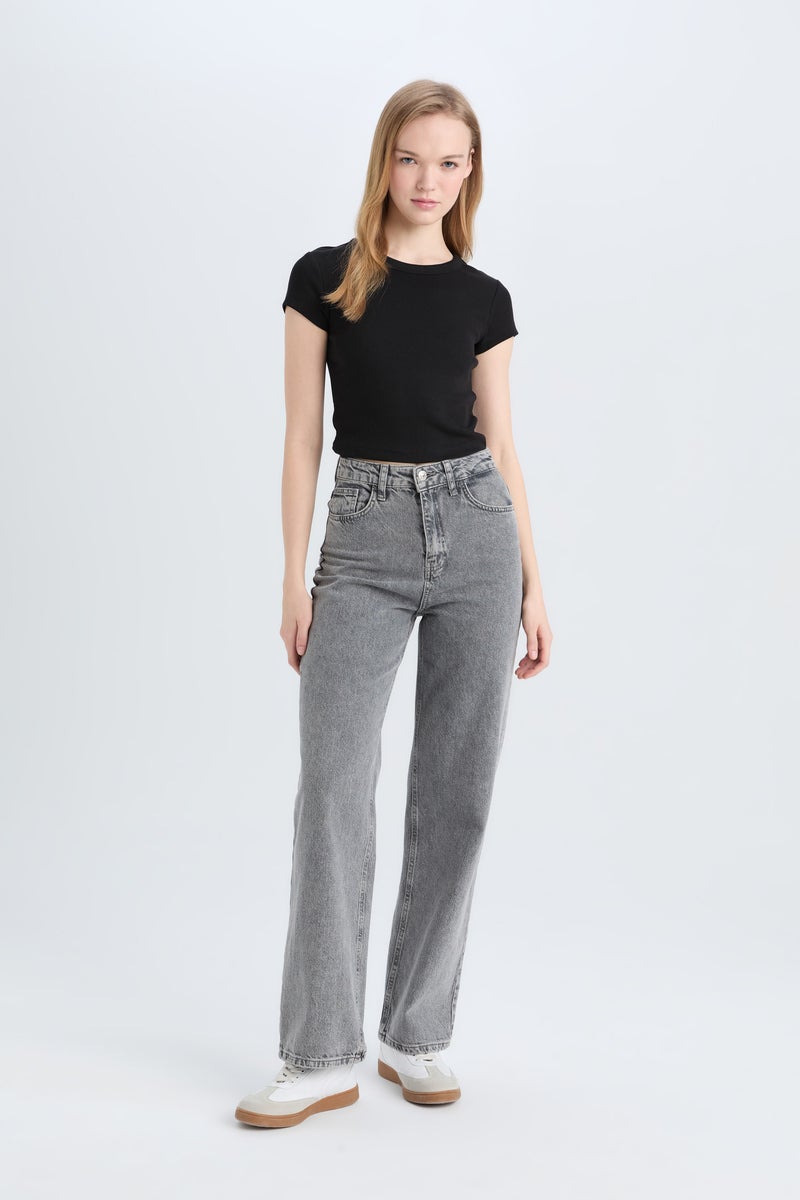 DeFacto Woman Slim Fit Camisole Short Sleeve T - Image 3