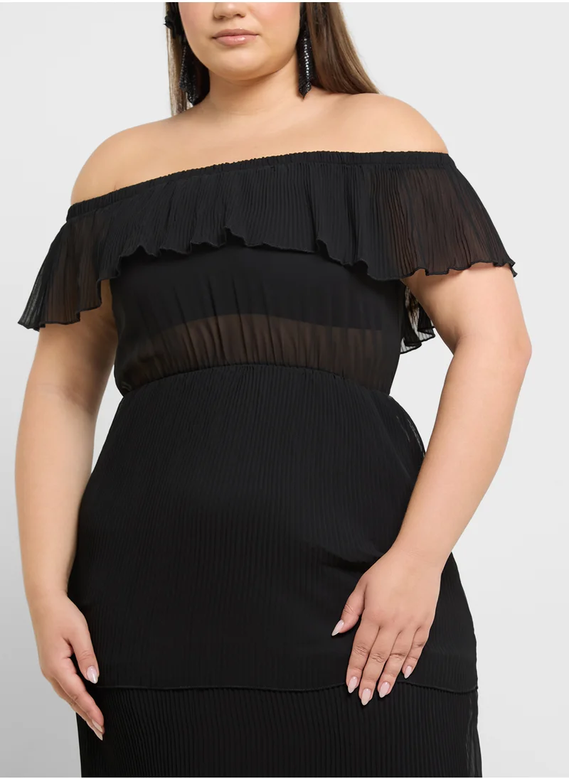 ايلا بلس Pleated Dress In Layers