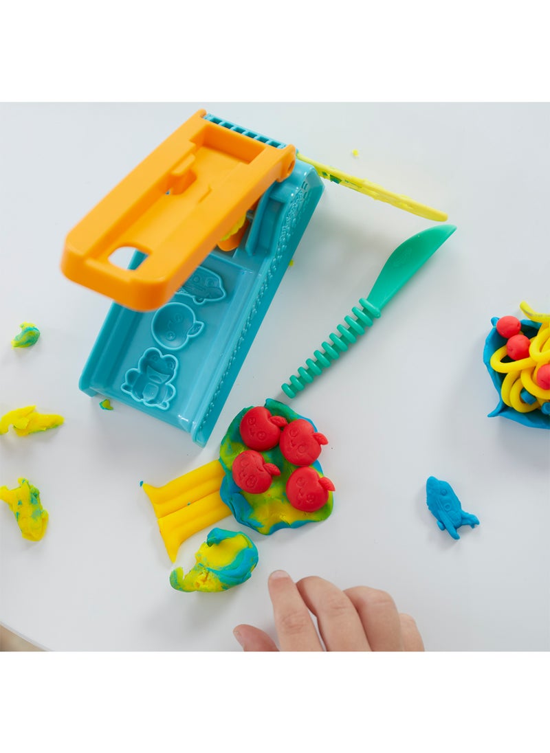 Play-Doh مجموعة انطلاقة مصنع المرح، ألعاب قبل المدرسة للأطفال من عمر 3 سنوات للبنات والأولاد، مجموعة فنون وحرف يدوية للأطفال، 3 ألوان من مركب النمذجة  - Image 4