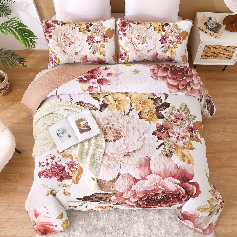 WONGS BEDDING Floral Quilt Set King, 3 Pieces Elegant Blush Flower Bedspread Coverlet Set for All Season, Farmhouse Soft Microfiber Reversible Pink Quilt Bedding Set with 2 Pillow Shams 104"X90" - Image 2