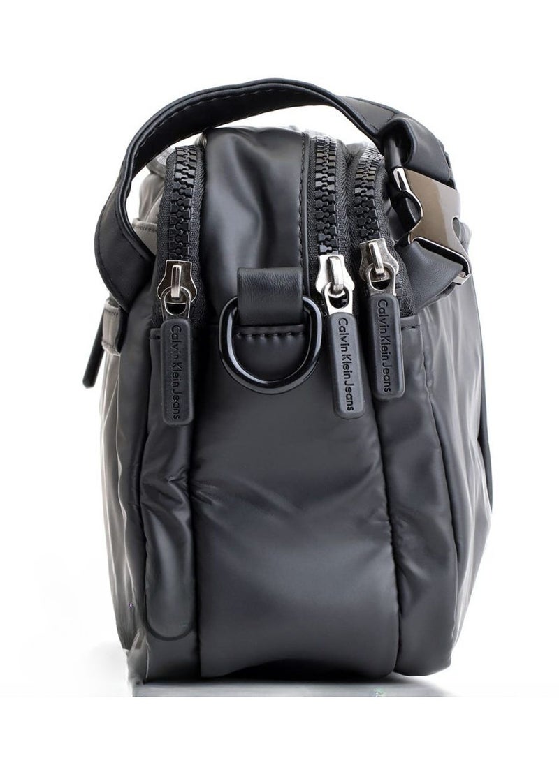CALVIN KLEIN JEANS PLUS - Calvin Klein Bag For Men - Image 1