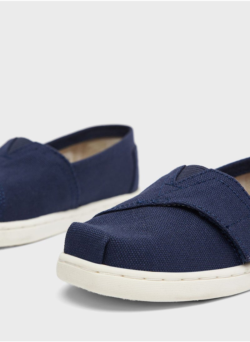 TOMS - Kids Classic Slip-Ons Loafers - Image 1