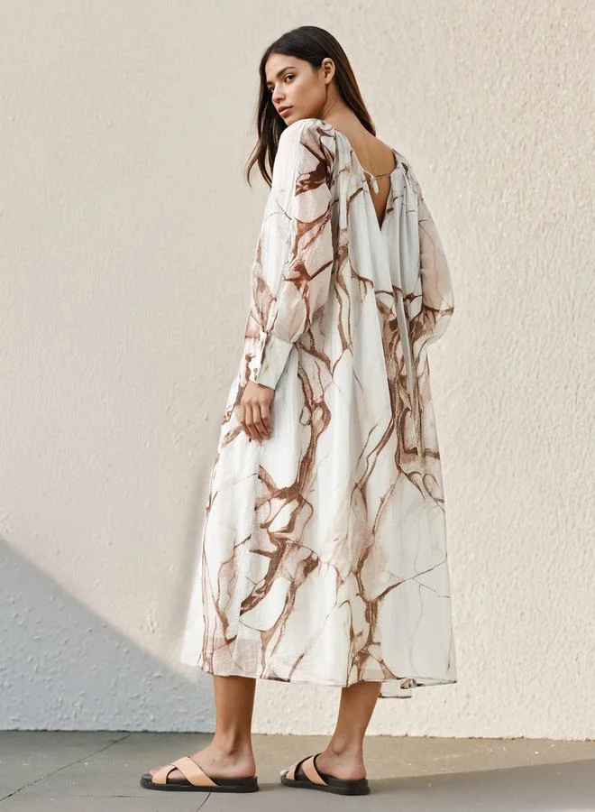 ايكونيك فستان ميدي أيقوني بطبعة رخامية مع جيوب