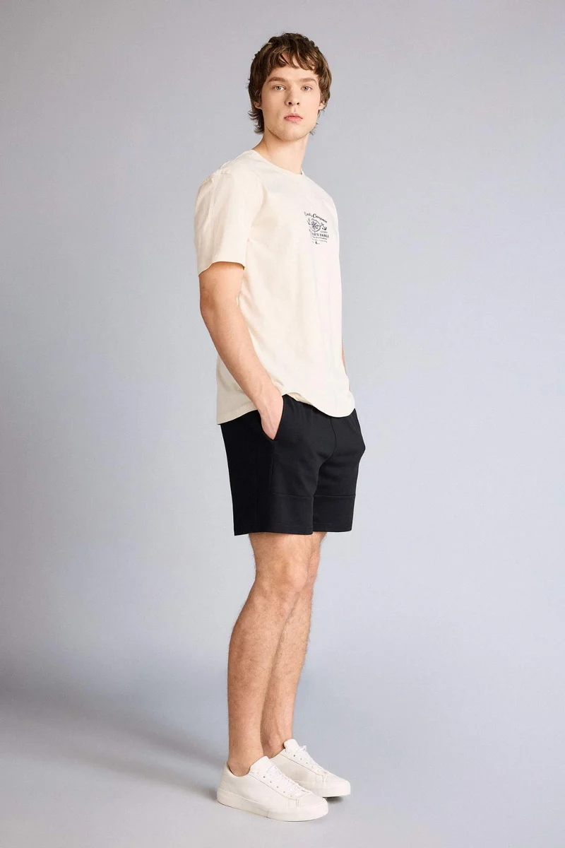 ديفاكتو Slim Fit Shorts