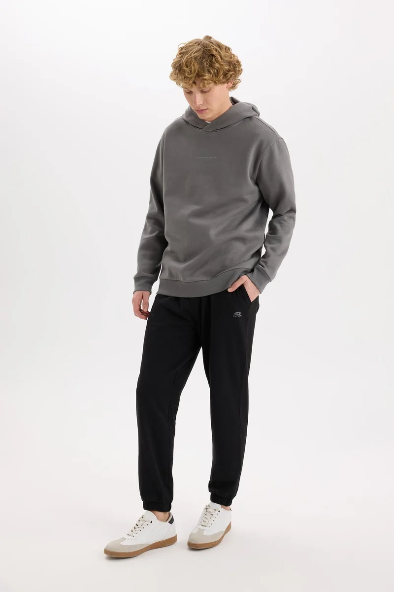 ديفاكتو Regular Fit Pocketed Sweatshirt Fabric Sweatpants