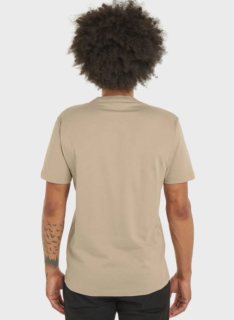 CALVIN KLEIN Graphic Crew Neck T-Shirt