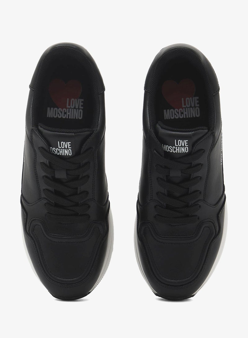 لوف موسكينو حذاء رياضي منخفض بشعار - Image 4