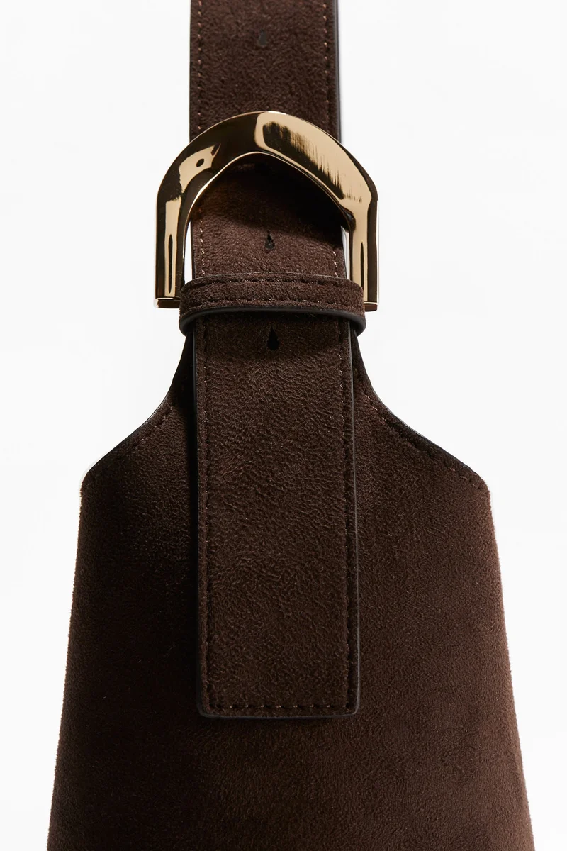 اتش اند ام حقيبة كروس بودي بتصميم بارز الملمس