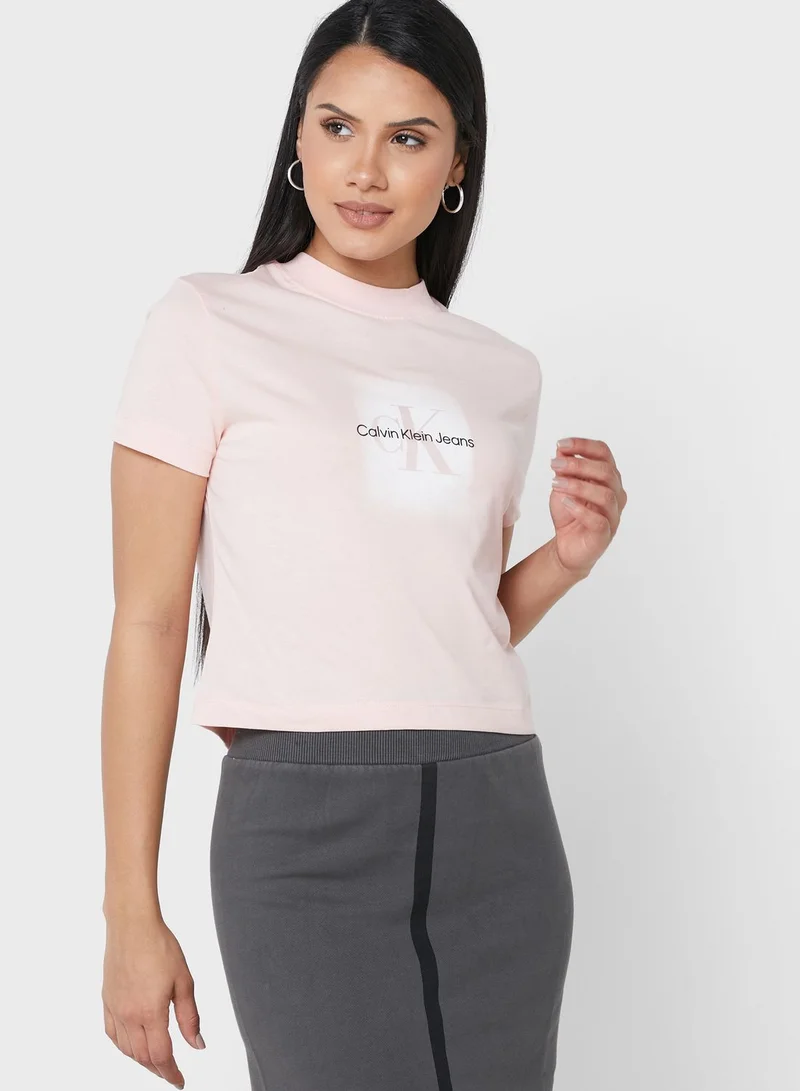 Calvin Klein Jeans Crew Neck Logo T-Shirt