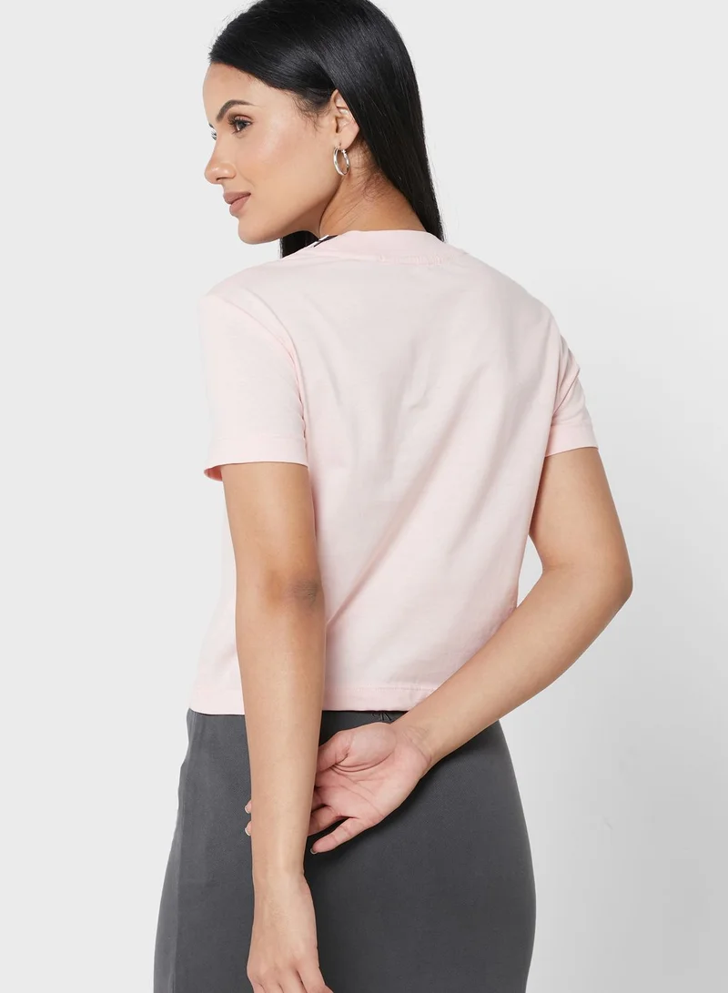 Calvin Klein Jeans Crew Neck Logo T-Shirt