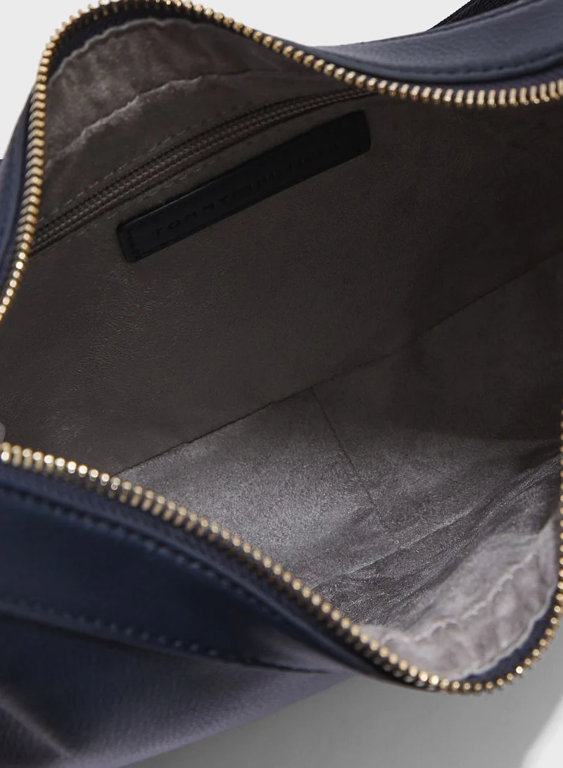 TOMMY HILFIGER Essential Crossbody