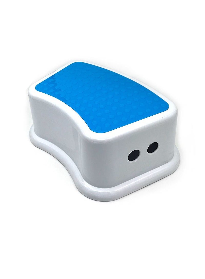 NESTER Baby One Step Plastic Step Stool - Image 2