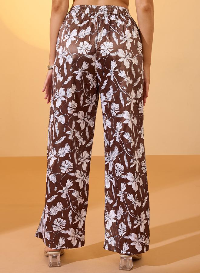 جلو باص بنطال ساتان بأرجل واسعة وطبعة زهور - Image 5