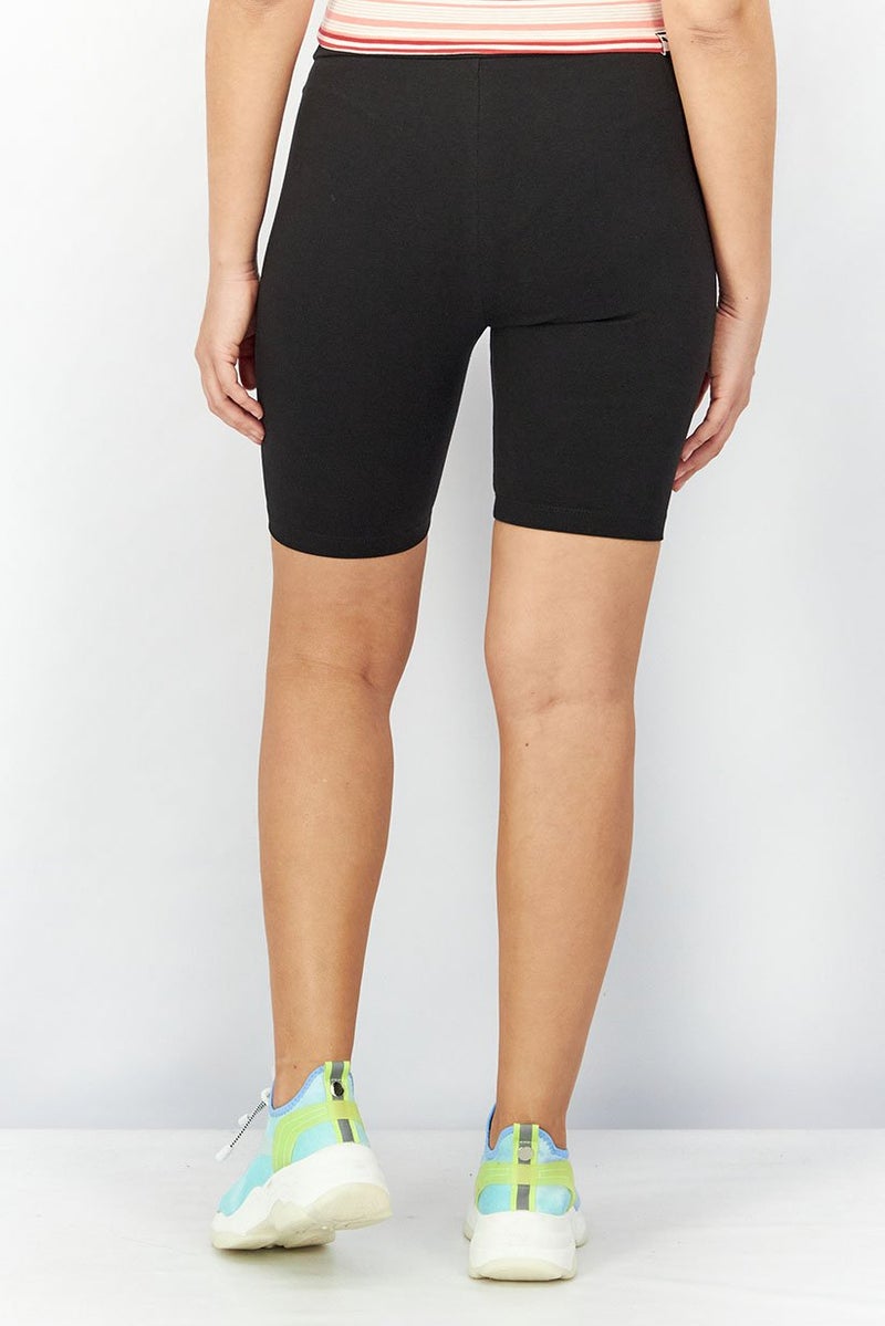 PUMA Women Sportswear Fit Classic Legging Shorts, Black  - Image 2